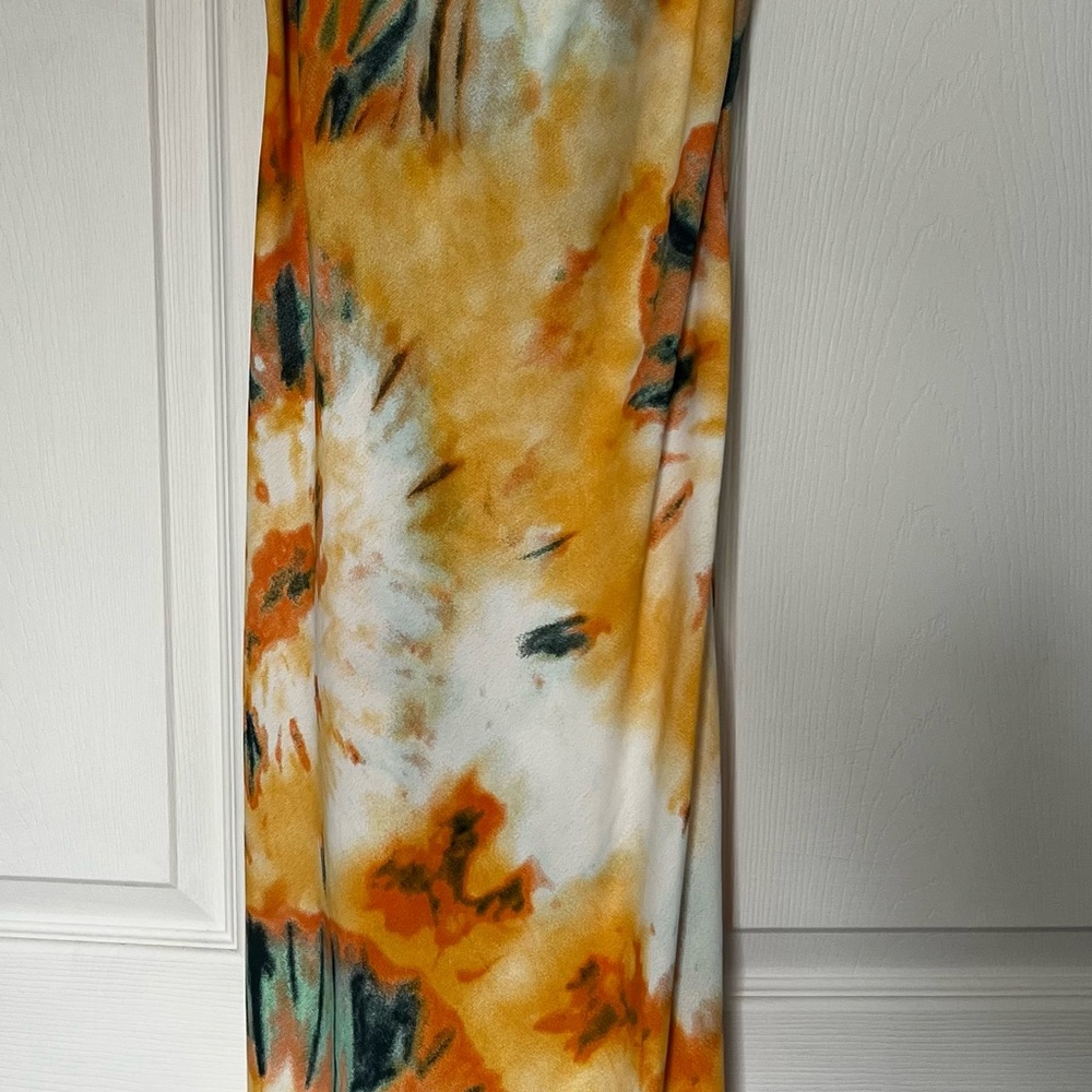 Tie-Dye Maxi Dress - Picture 2 of 3